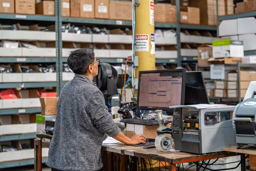 End-to-End Supply Chain Solutions for Retail & eCommerce